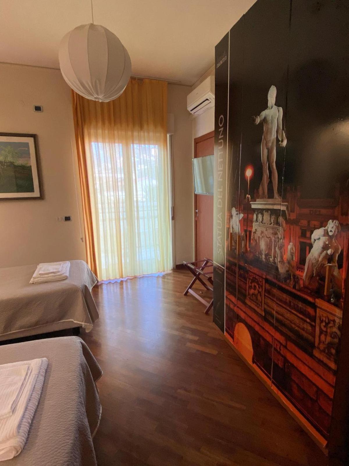 Casa Battisti Messina Guest House In Centro Citta, Ideale Per Famiglie O Gruppi מראה חיצוני תמונה